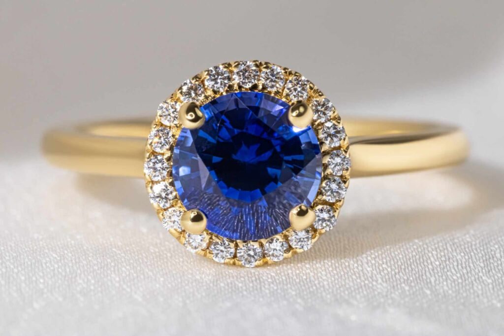 The Appeal of Lab Grown Sapphire Rings: A Beautiful and Sustainable Option